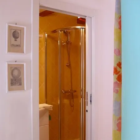 Maja Guest house 3*