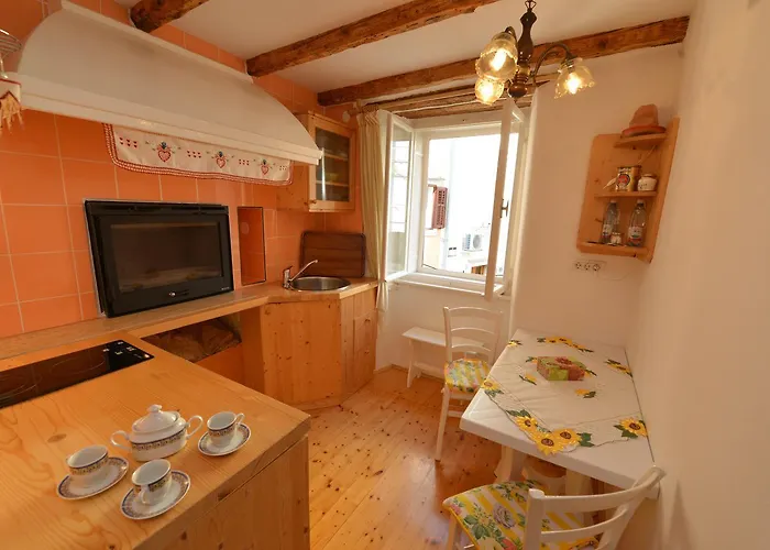 Affittacamere Maja Pirano